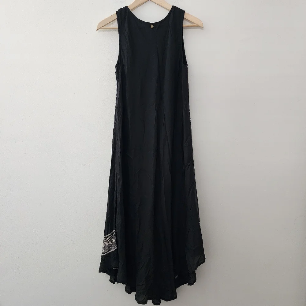 Soft Surroundings | Black & Tan Flowy Maxi Summer Dress - Picture 2 of 7